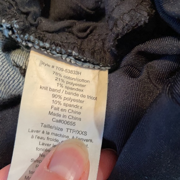 Thyme Maternity blue jeans - Picture 3 of 4